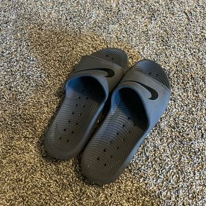Grey Nike unisex slides size 7.5-8